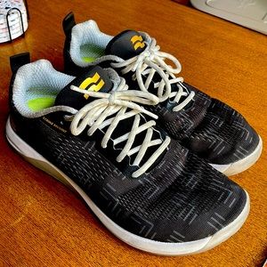 STRIKE MVMNT EZ Haze Trainer